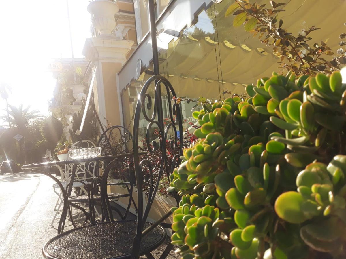 Ena Hotel Аренцано Екстериор снимка