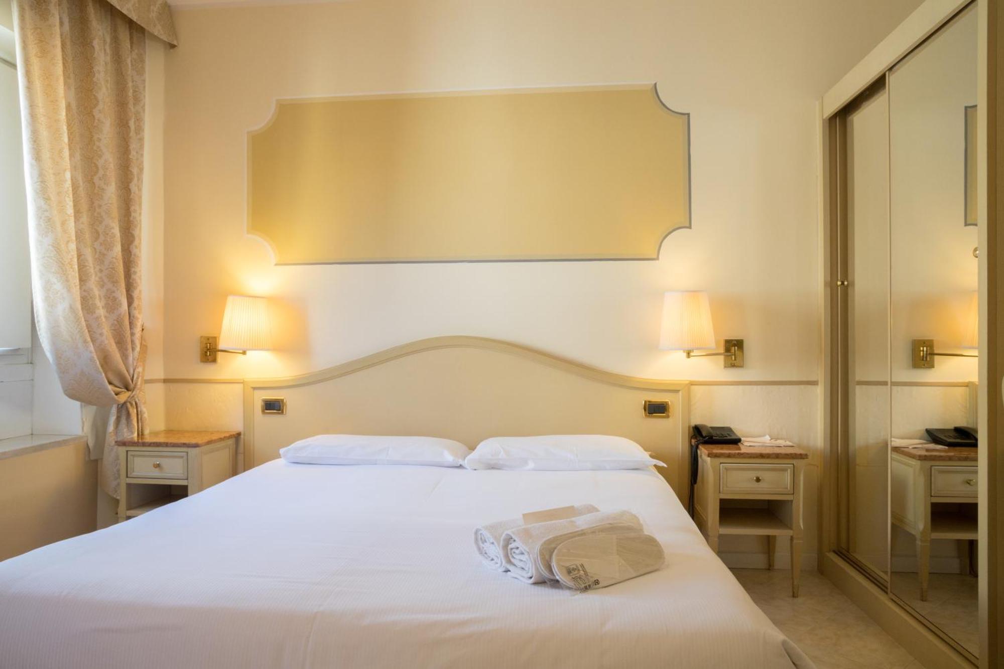 Ena Hotel Аренцано Екстериор снимка