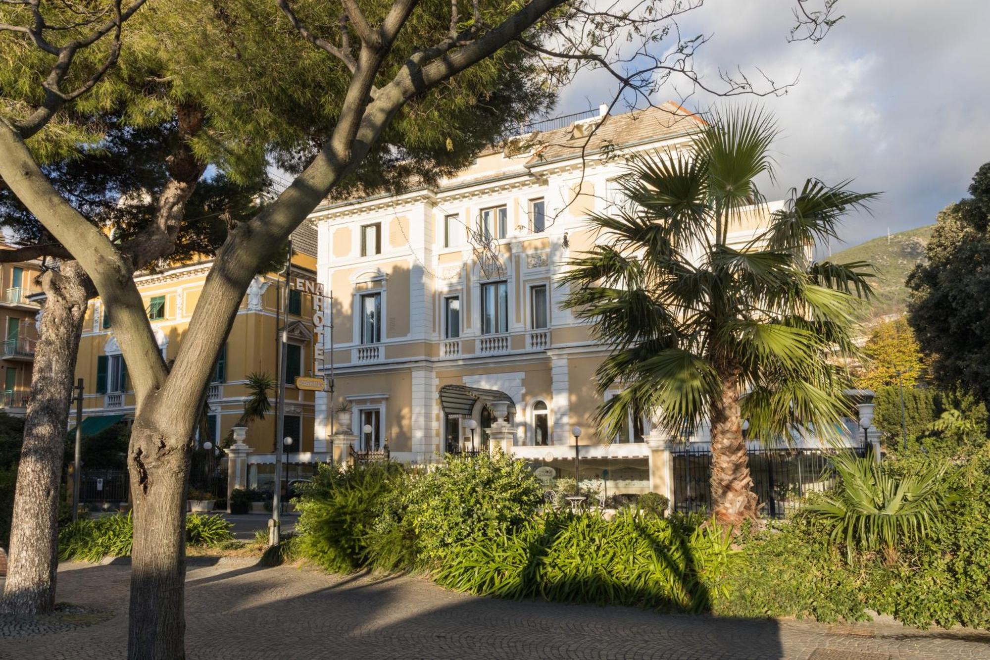 Ena Hotel Аренцано Екстериор снимка