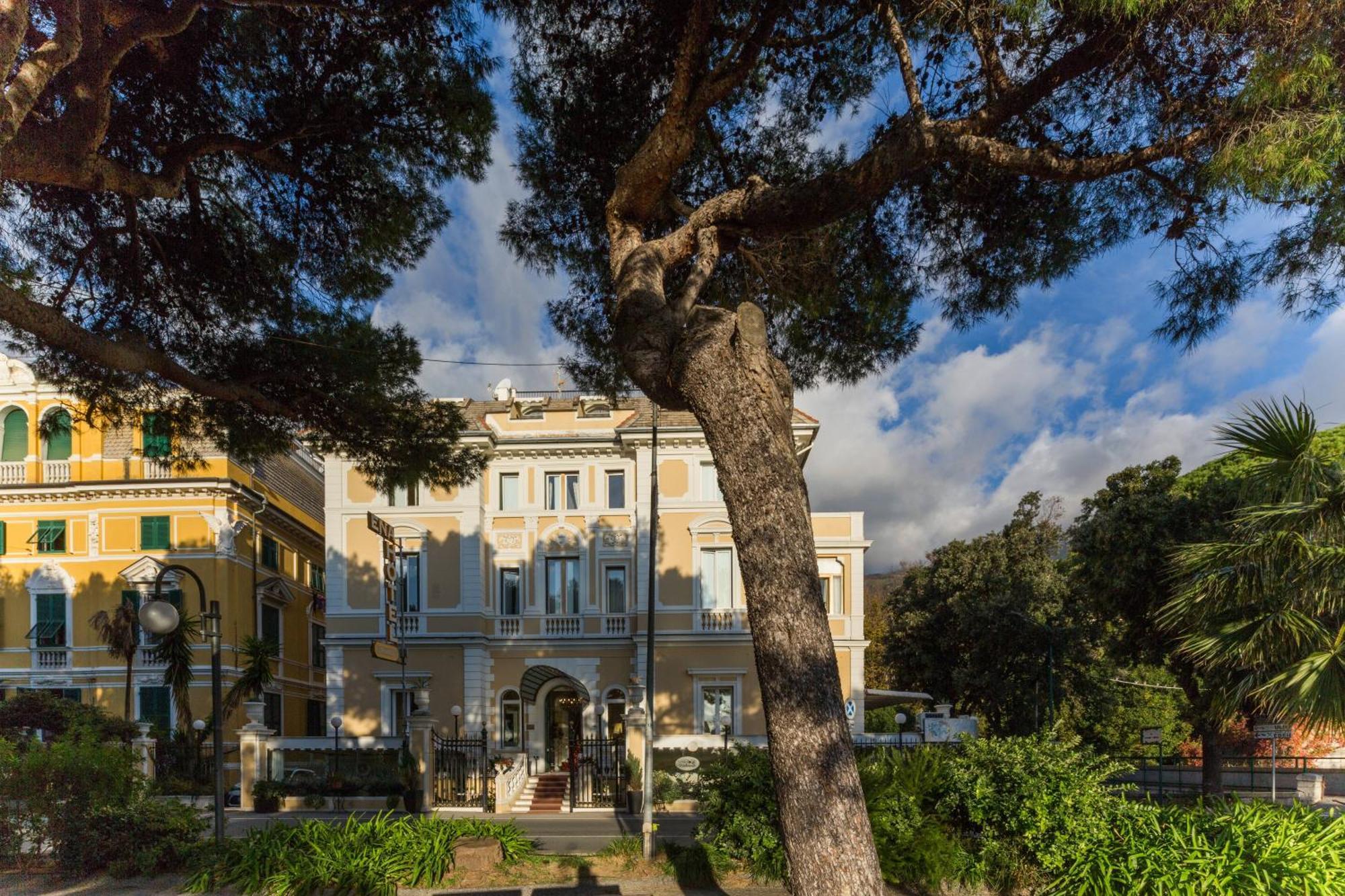 Ena Hotel Аренцано Екстериор снимка